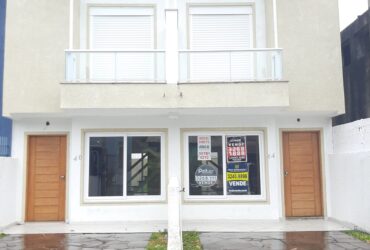 GSR vende Ótimo sobrado no bairro Guarujá #014